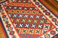 手織りシラズキリムのセンターラグウール65000