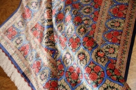 最高級手織りバラデザインシルクペルシャ絨毯クム産60051