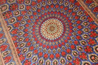 最高級手織りバラデザインシルクペルシャ絨毯クム産60051