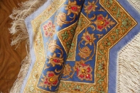 変わってるペルシャ絨毯の形星形、クムシルク57005