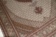 豪華なリビング絨毯タブリーズマヒデザイン28791