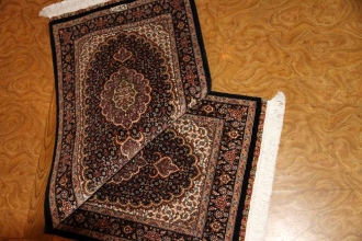 高級手織りペルシャ絨毯タブリーズマヒデザイン36276