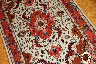 玄関マットタブリーズ産地のペルシャ絨毯イラン輸入3082