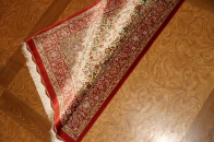 ハイクオリティーシルクの手織り玄関マットクム産地ペルシャ絨毯59095