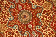 暖かい色合いのシルク玄関マットペルシャ絨毯56016