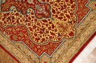 暖かい色合いのシルク玄関マットペルシャ絨毯56016