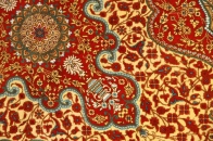 暖かい色合いのシルク玄関マットペルシャ絨毯56016