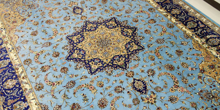 kashan silk persian carpet 01