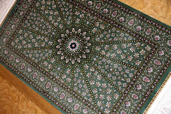 ペルシャ絨毯とは？ペルシャ絨毯の歴史について